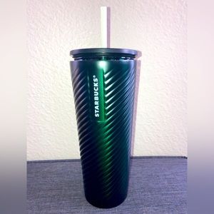Starbucks Brand New 2022 Green Holiday Cup/Tumbler